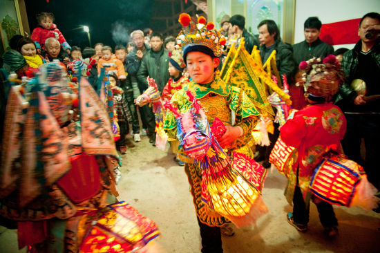 石仓非物质文化遗产《山边马灯》