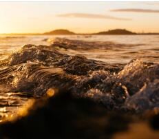 美国伊利诺伊州在美国那里？美国伊利诺伊大学申请有什么条件