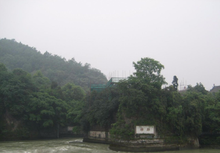 新政嘉陵江离堆