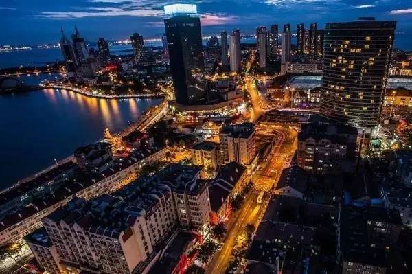 快收藏！地铁2号线来了！附22站吃喝玩乐全攻略