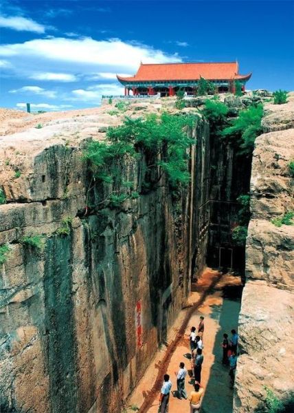 菏泽附近好玩的景点（菏泽附近旅游景点大全排名）-第2张图片-速度之风号